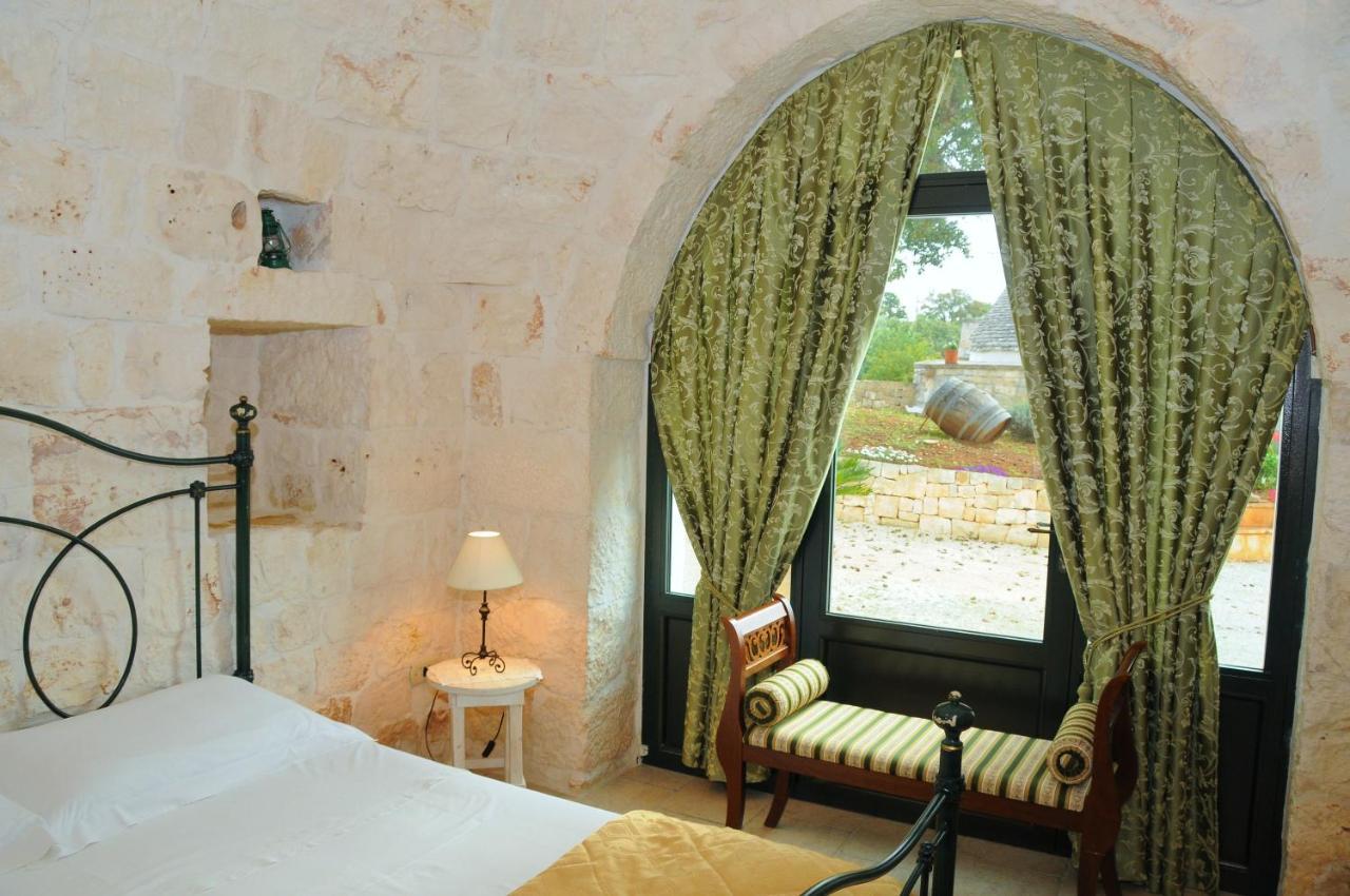 Trulli Vules Aparthotel ออสตูนี ภายนอก รูปภาพ
