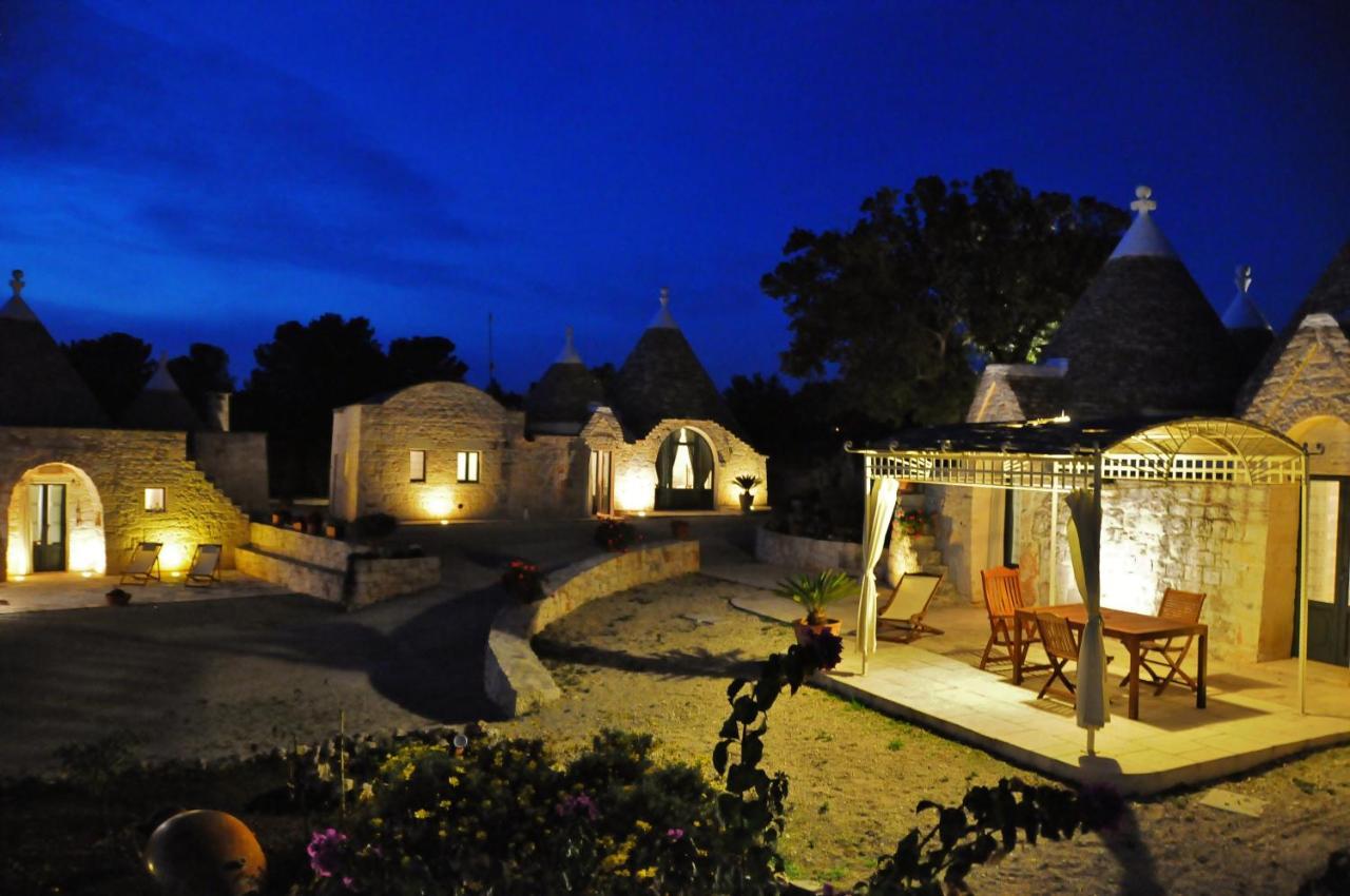 Trulli Vules Aparthotel ออสตูนี ภายนอก รูปภาพ