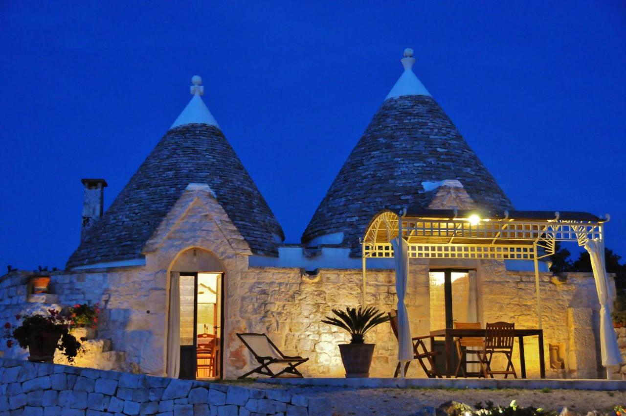 Trulli Vules Aparthotel ออสตูนี ภายนอก รูปภาพ
