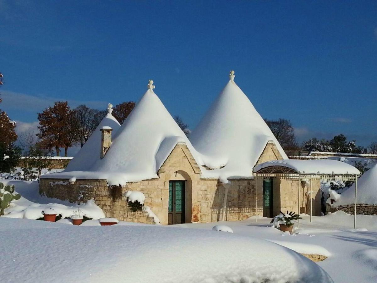 Trulli Vules Aparthotel ออสตูนี ภายนอก รูปภาพ